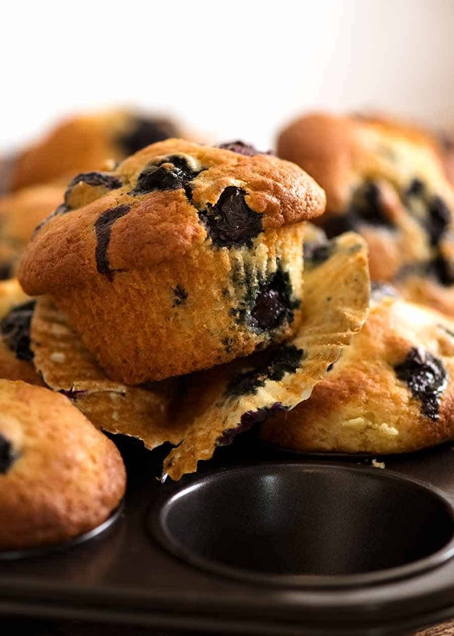 Achieve Perfectly Moist Blueberry Muffins: Essential Tips for Bakery Quality